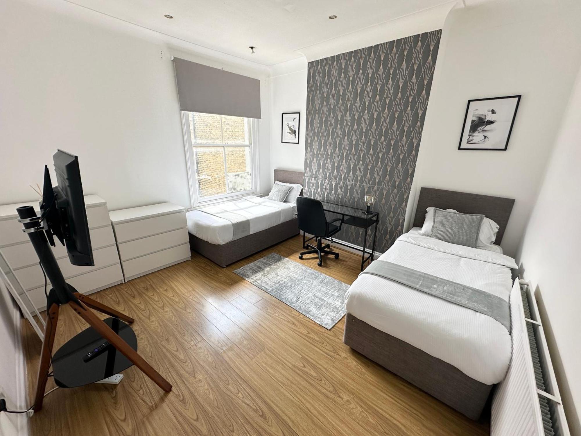 Spacious 2 Bed Flat In Londyn Zewnętrze zdjęcie
